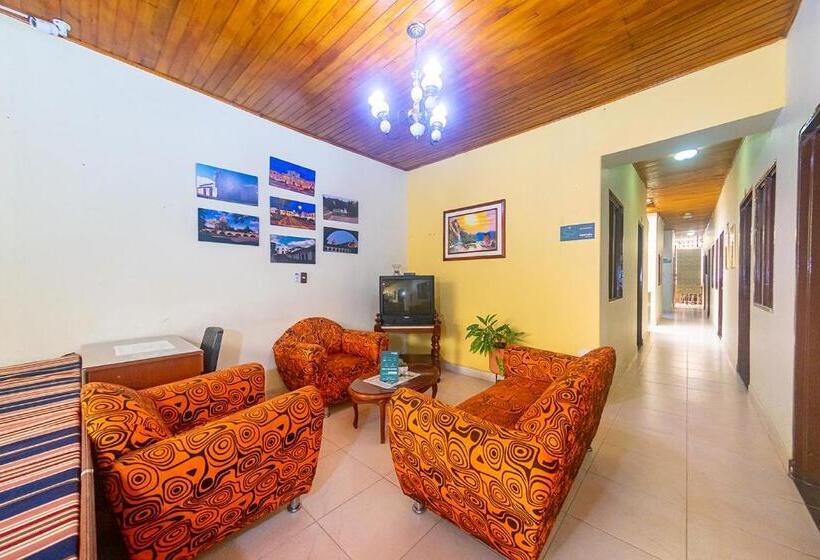 هتل Ayenda Pakande