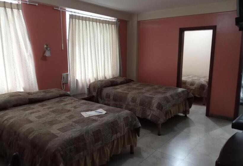 هتل Hostal El Callejón