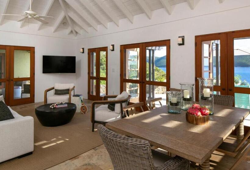 Lovango Resort And Beach Club