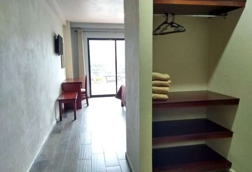 فندق Suites Don Miguel