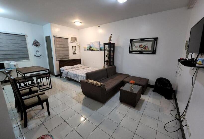بنسيون Ilia S Cozy Abode Near Enchanted Kingdom & Nuvali