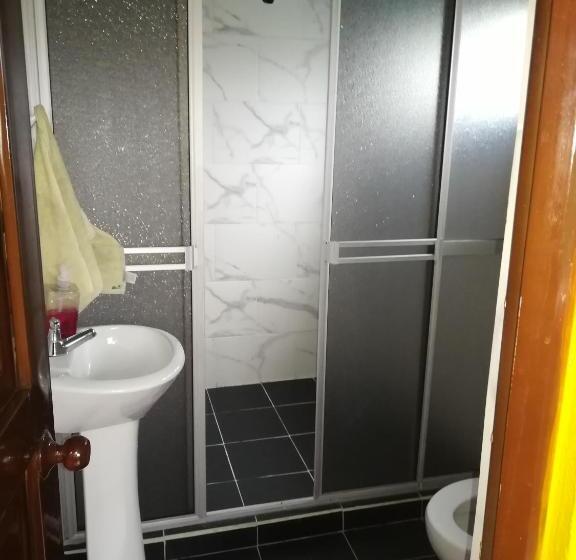 هاستل Alex Country House