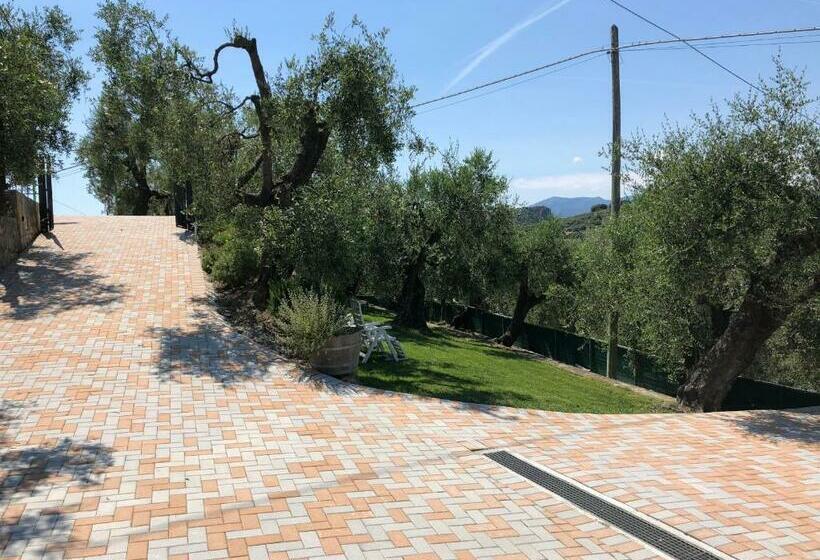 تختخواب و صبحانه Casa Vacanze Uliveto