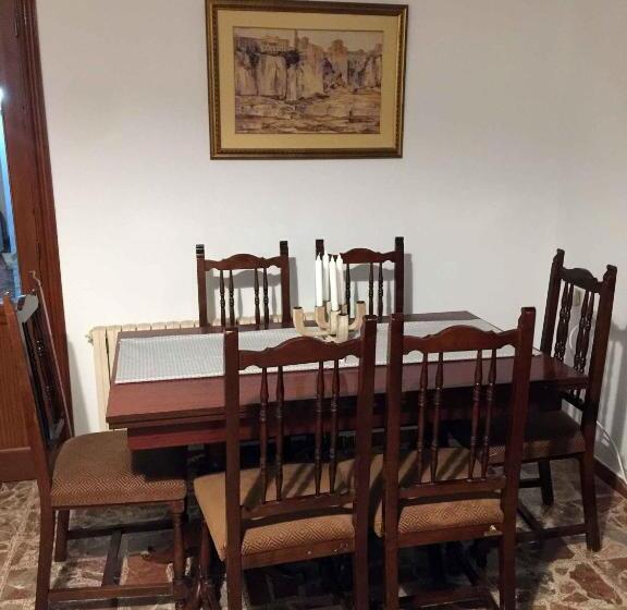 פנסיון Home Sancle