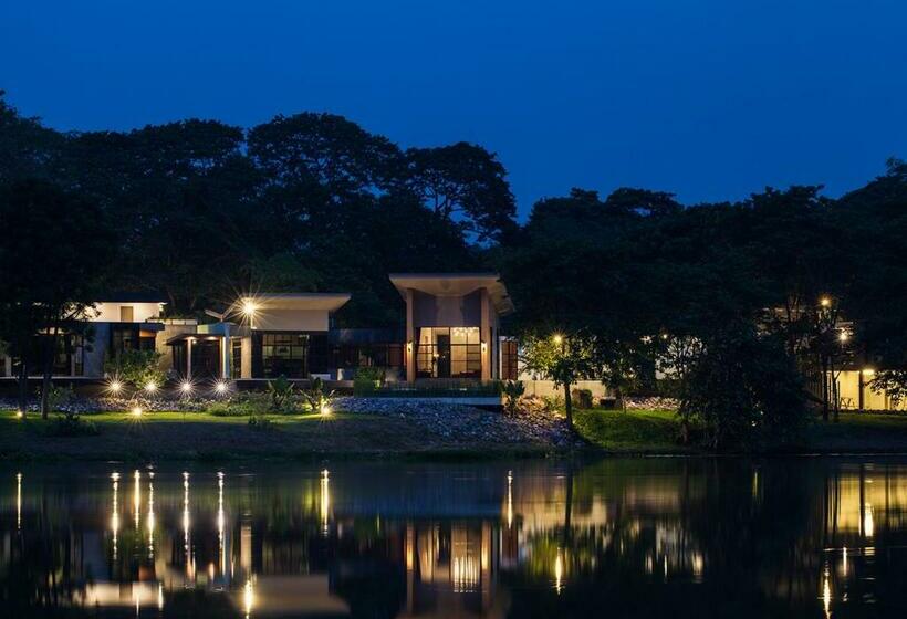 پانسیون Photharam126 Resort