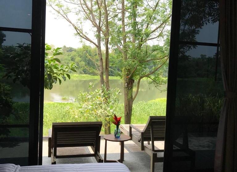 پانسیون Photharam126 Resort