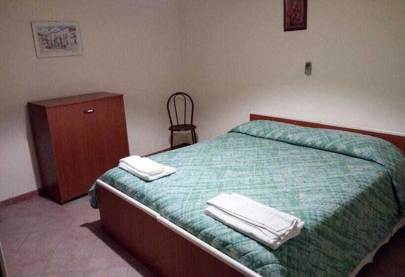 فندق Albergo Ristorante Pizzeria Del Viale