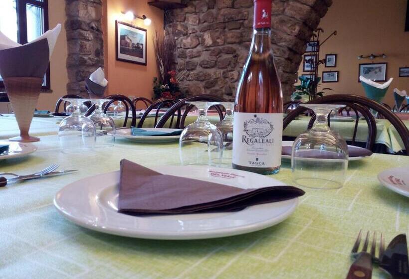 فندق Albergo Ristorante Pizzeria Del Viale