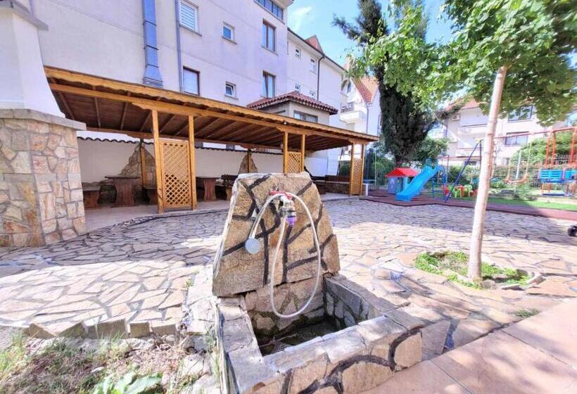 هتل Guesthouse Iceberg