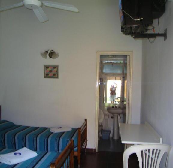 هتل Hospedaje Acacia