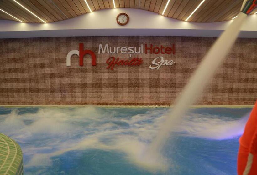 هتل Muresul Health Spa