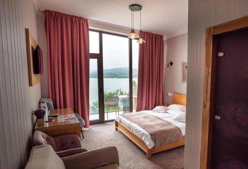 هتل Roser House Boutique   Pe Malul Lacului Colibita