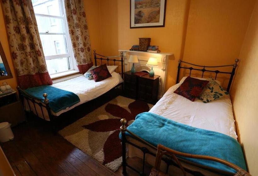بنسيون Corratavey Guest Accommodation