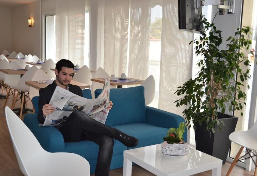 Brit Hotel Les Alizes