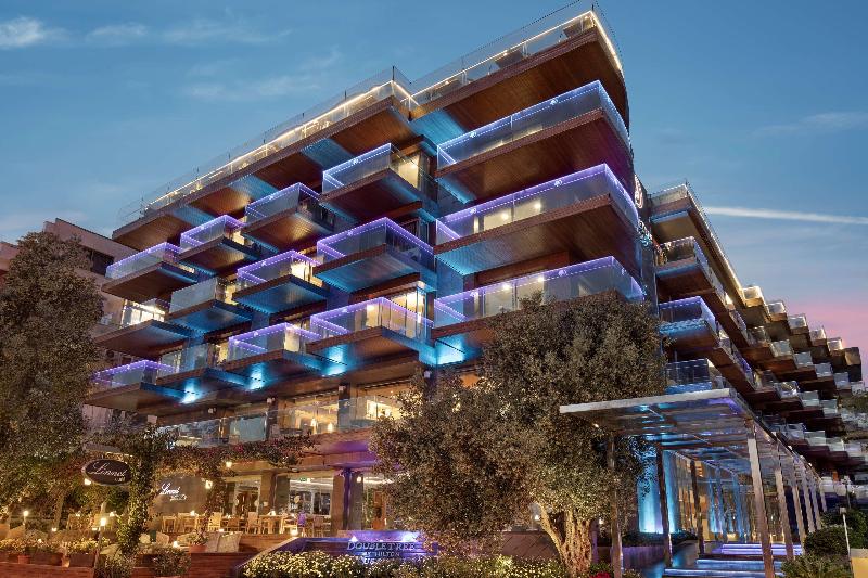 هتل Doubletree By Hilton Kusadasi   Special Class