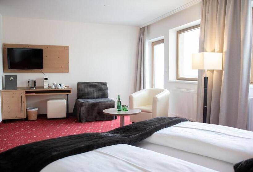 هتل Enzian Hochsölden Superior