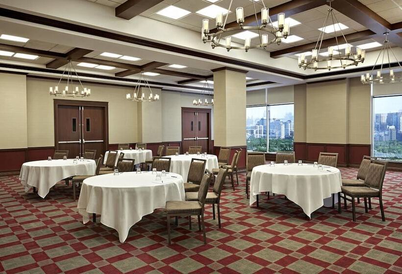 בית מלון כפרי Four Points By Sheraton Calgary Airport
