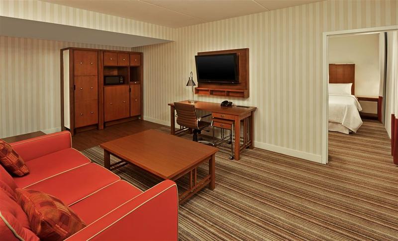 בית מלון כפרי Four Points By Sheraton Cambridge Kitchener, Ontario