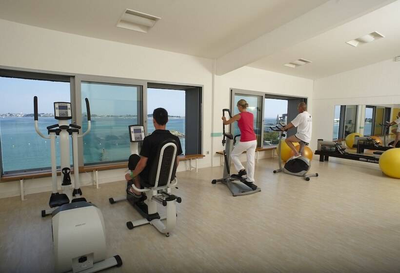 בית מלון כפרי Hôtel Valdys Thalasso & Spa   Beau Rivage