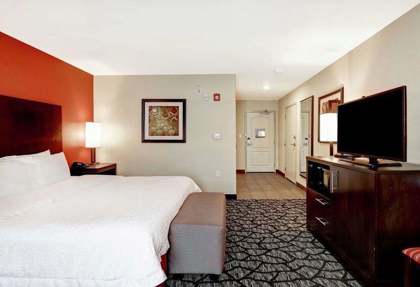 בית מלון כפרי Hampton Inn By Hilton Chilliwack