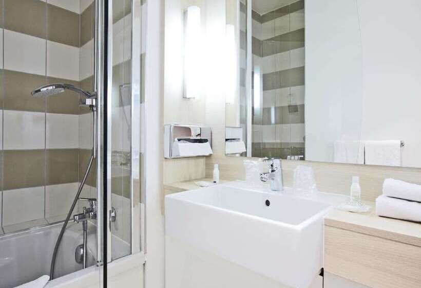 בית מלון כפרי Ibis Douai Dechy