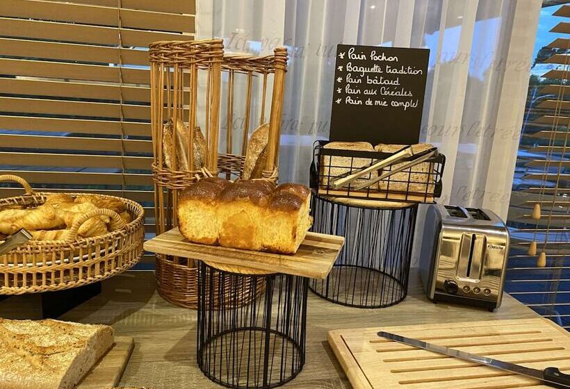 호텔 Kyriad Prestige Vannes Centre  Palais Des Arts