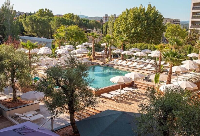 هتل Renaissance Aixenprovence