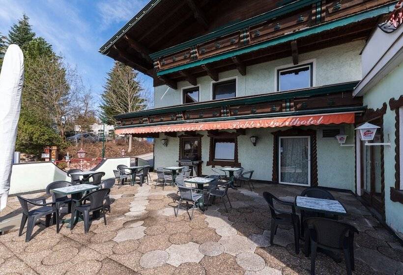 فندق Rothirsch By Skinetworks