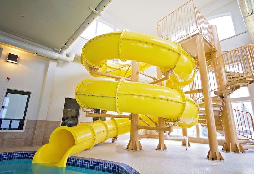 בית מלון כפרי Service Plus Inns & Suites Drayton Valley