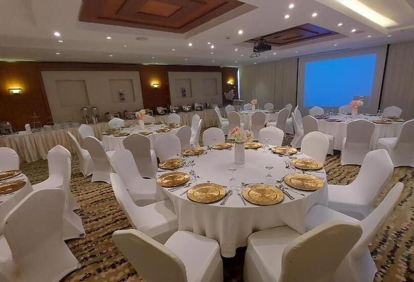 هتل Sumou Al Khobar