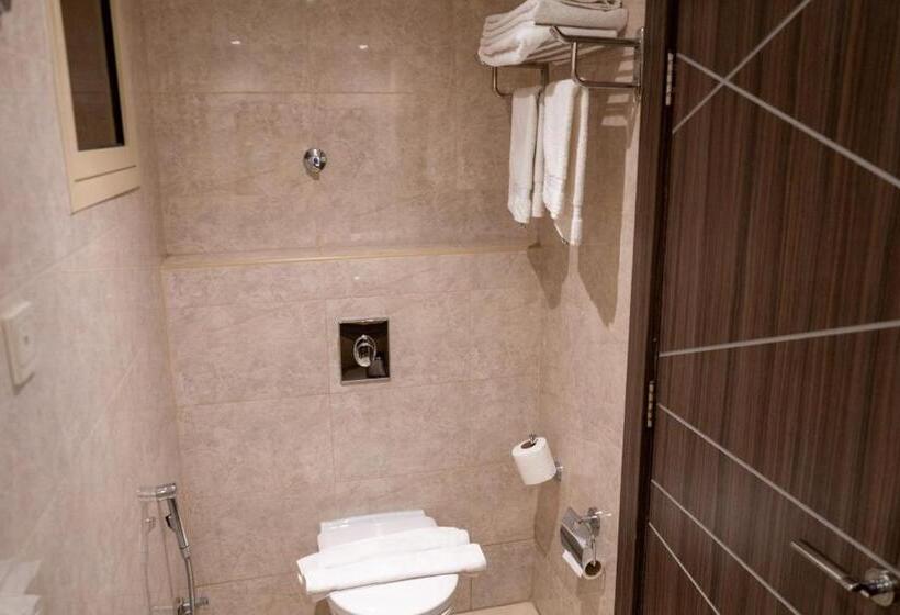 هتل Sumou Al Khobar