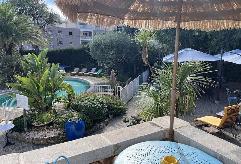 فندق Villa Roseraie