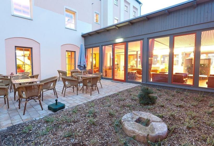 Jufa Hotel Weinviertel   Eselsmühle