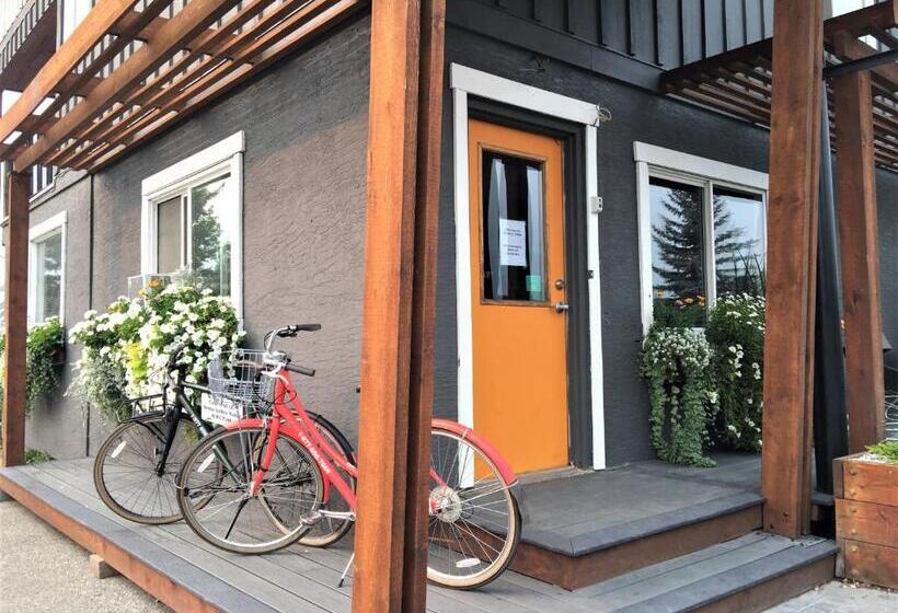 汽车旅馆  Snow Valley Lodging