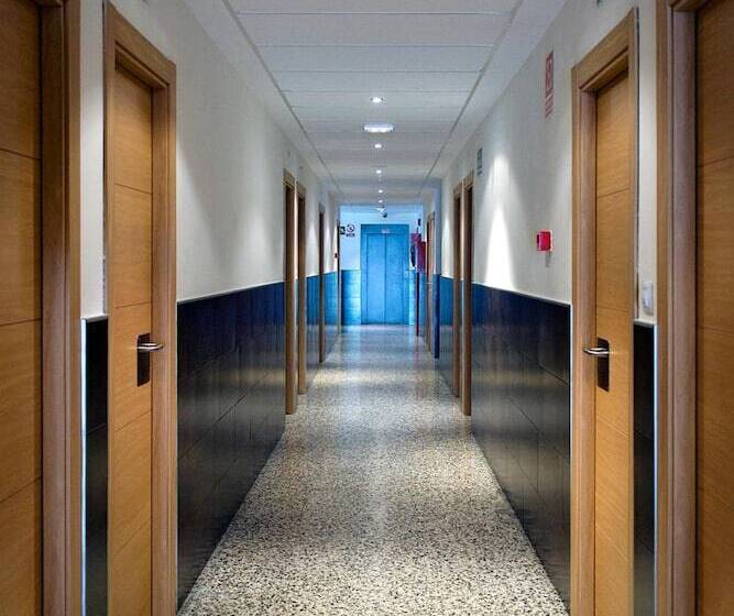 Albergue Inturjoven Granada