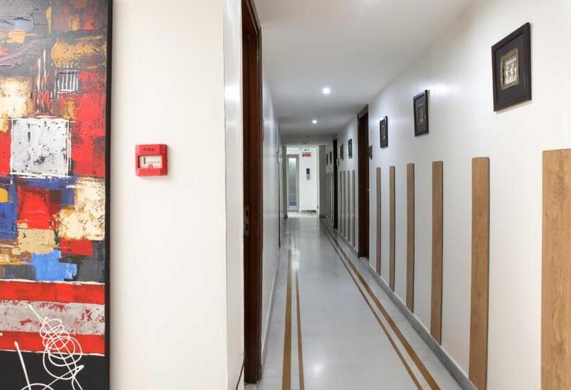 فندق Ahuja Residency, Sunder Nagar