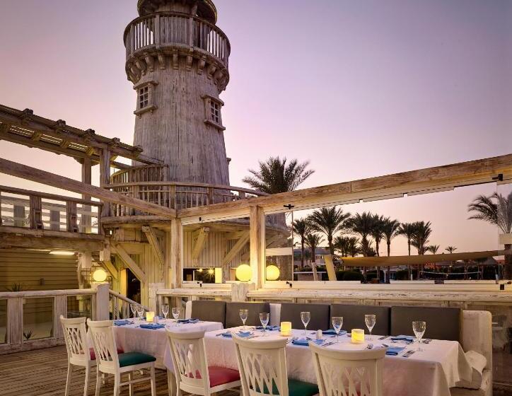 ホテル Coral Sea Holiday Resort And Aqua Park