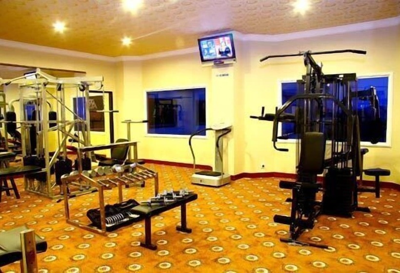 هتل Grand Tiga Mustika