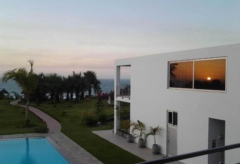 Leo S Beach Hotel Adults Only