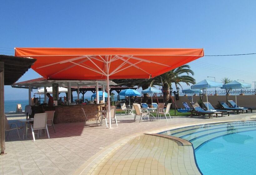 فندق Ninos On The Beach