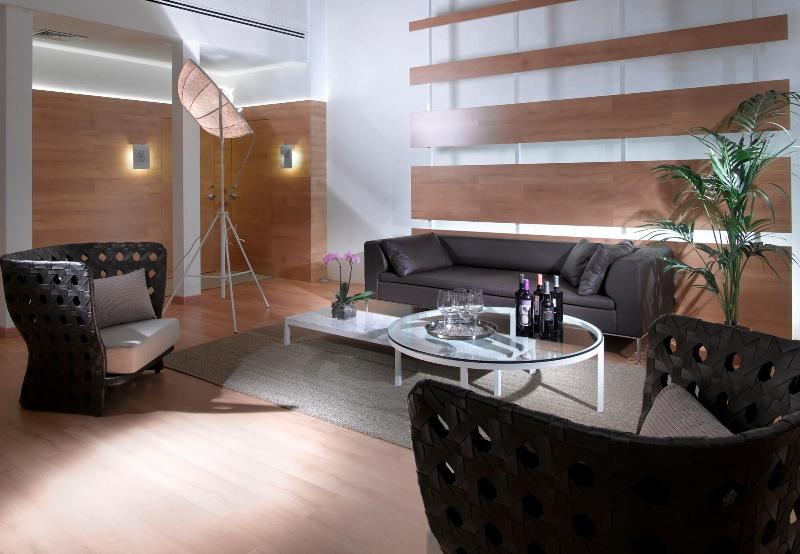 هتل Parraga Siete