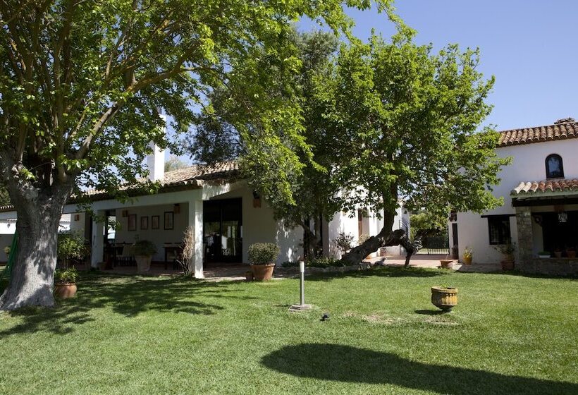 هتل روستایی Hosteria Labordalla