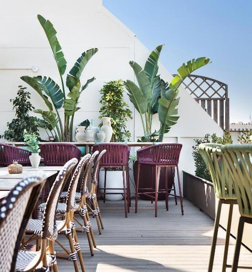 Отель Vincci Gala