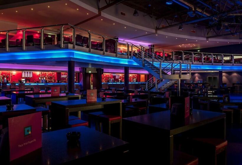 Radisson Blu Hotel, Doha