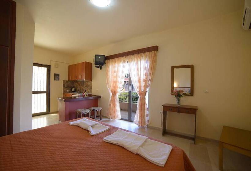 Toula S Apartments