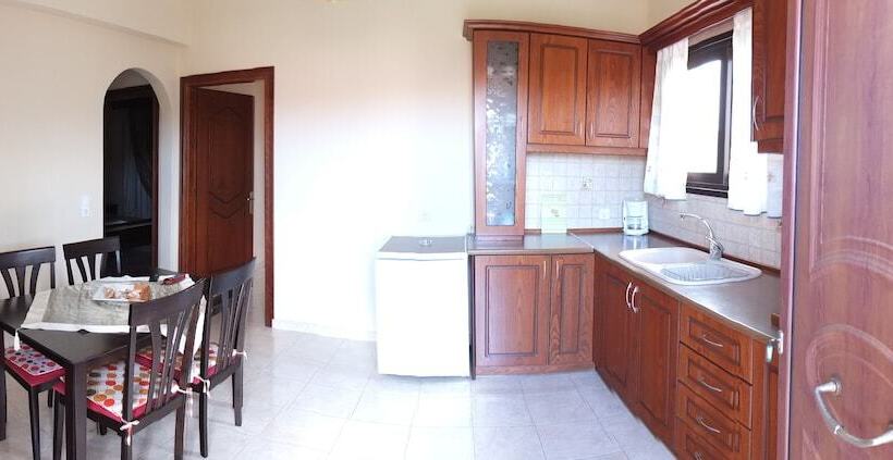 Toula S Apartments
