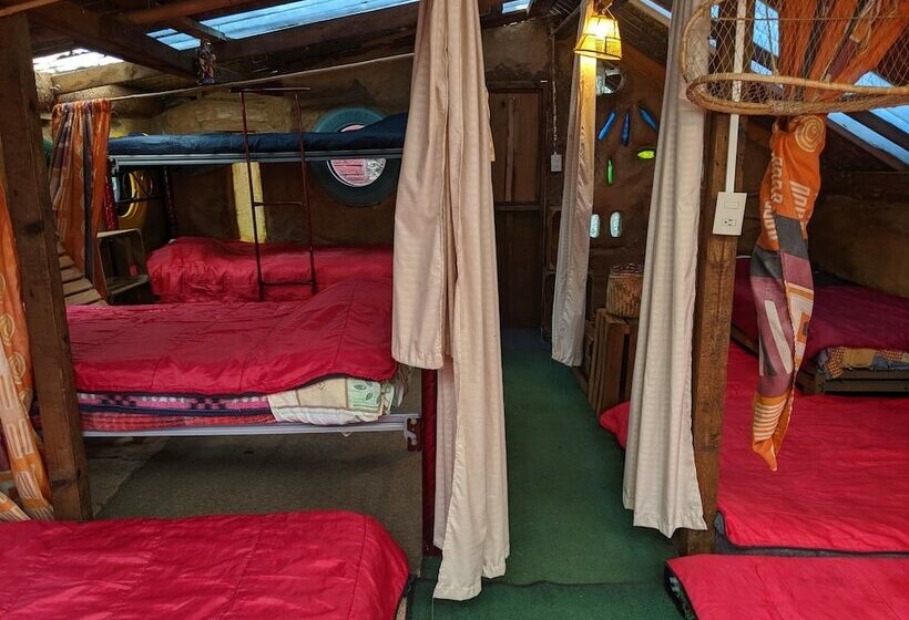 هتل Cabañas Campamento Tlatempa   Hostel
