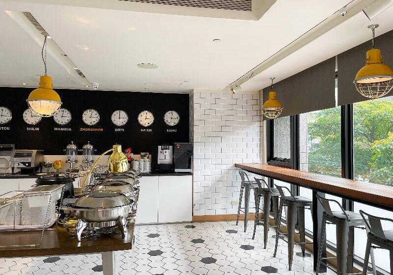 هتل Check Inn Taipei Songjiang