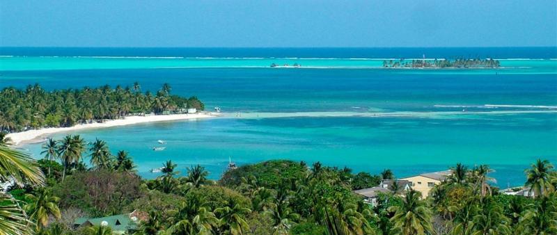 هتل Cocoplum Beach