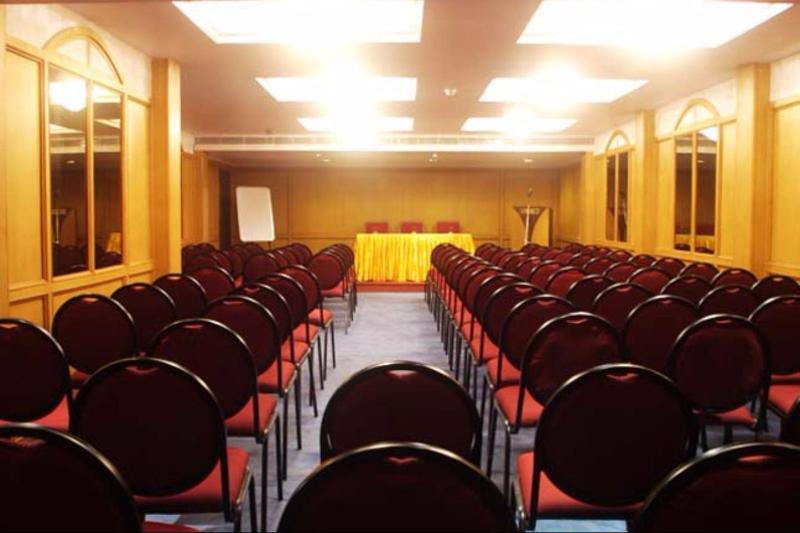 هتل Grand Residence